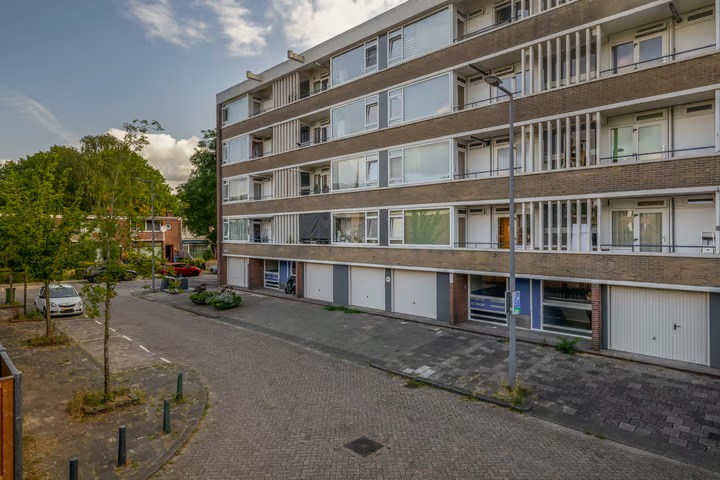 Portiekflat Swiftstraat 18 in Rotterdam