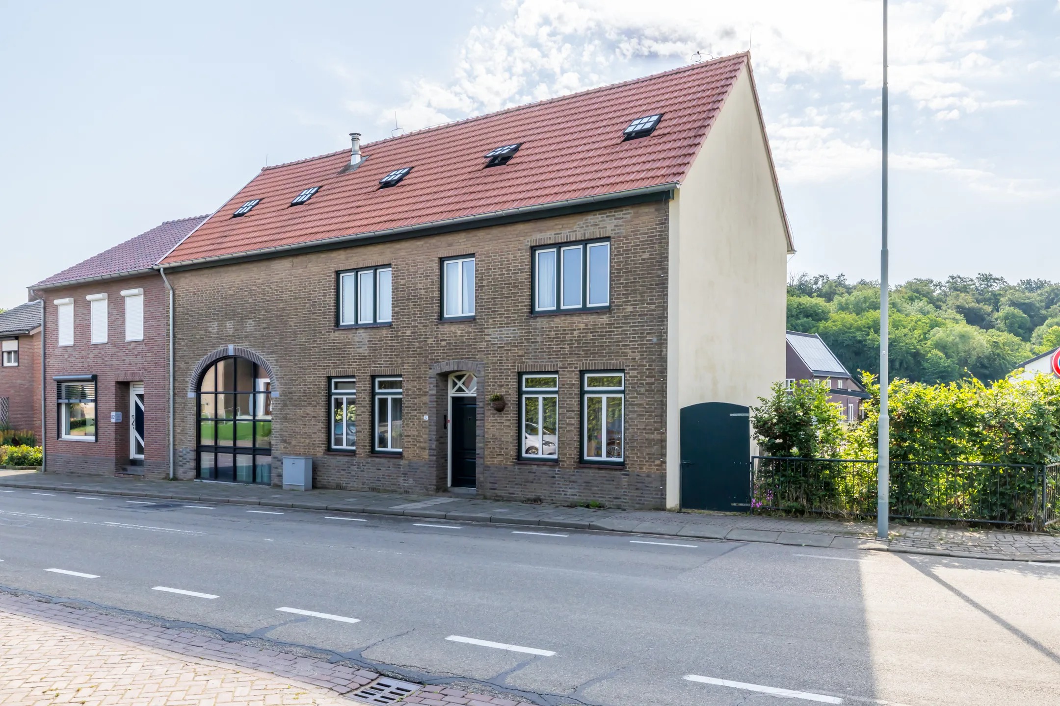 Halfvrijstaande woning Dorpstraat 84 in Spaubeek