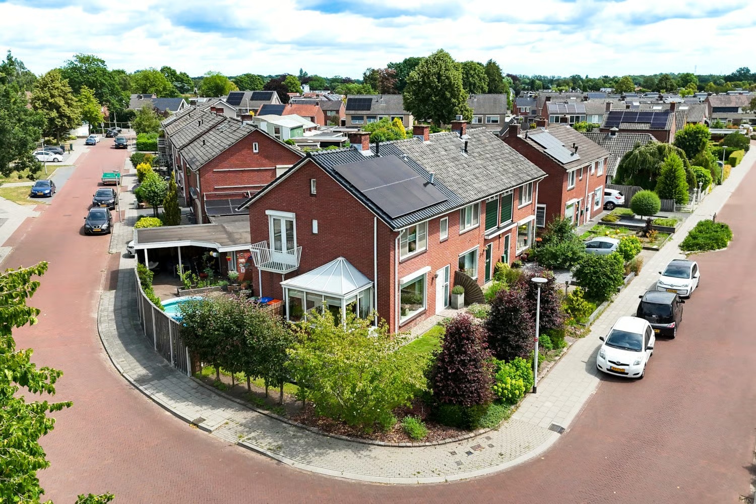 Hoekwoning Noetselerweg 18 in Nijverdal