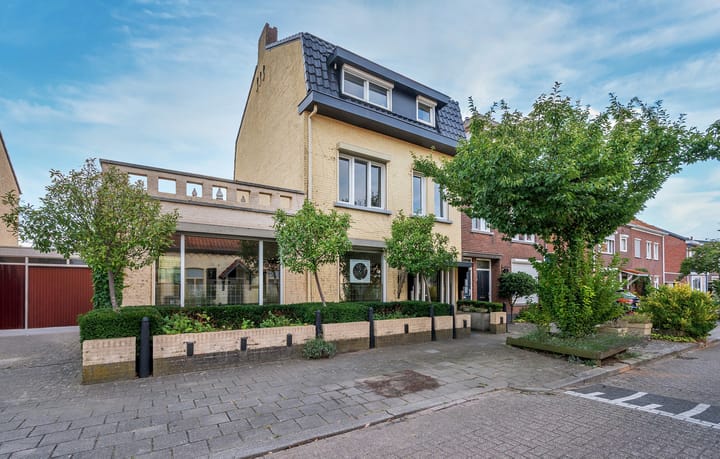 Eengezinswoning, halfvrijstaande woning Leeuwerikstraat 40 in Venlo