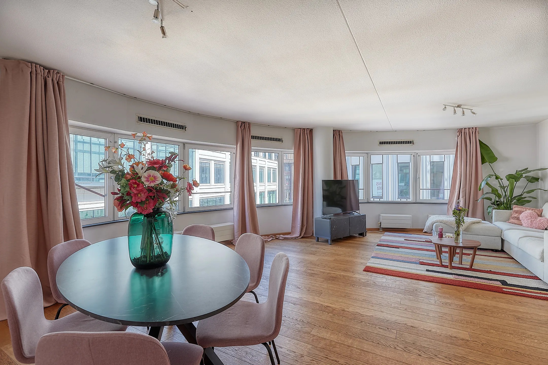 Bovenwoning Raamstraat 24 A in Den Haag
