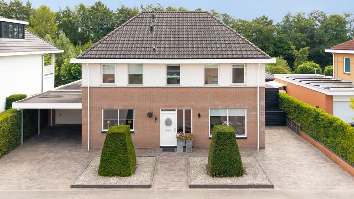Vrijstaande woning Jan Lubbertsenlaan 8 in Hoevelaken
