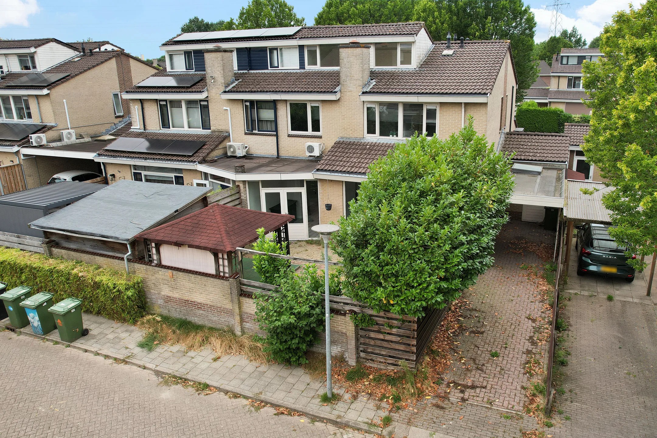 Hoekwoning Kaarnheugte 43 in Assen