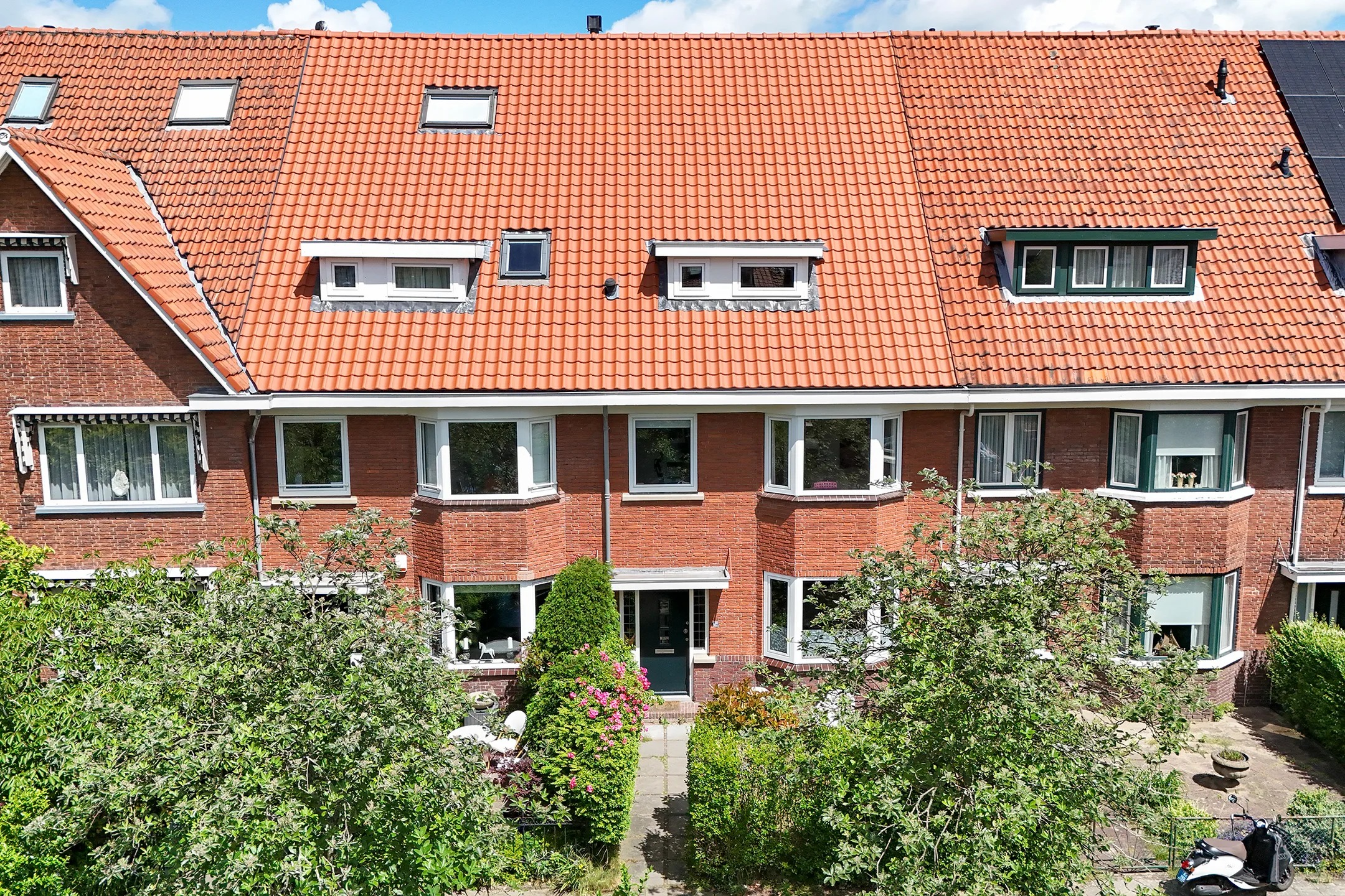Tussenwoning Van Zuylen van Nijeveltstraat 34 in Wassenaar