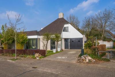 Vrijstaande woning Staten van Thorn-singel 8 in Thorn