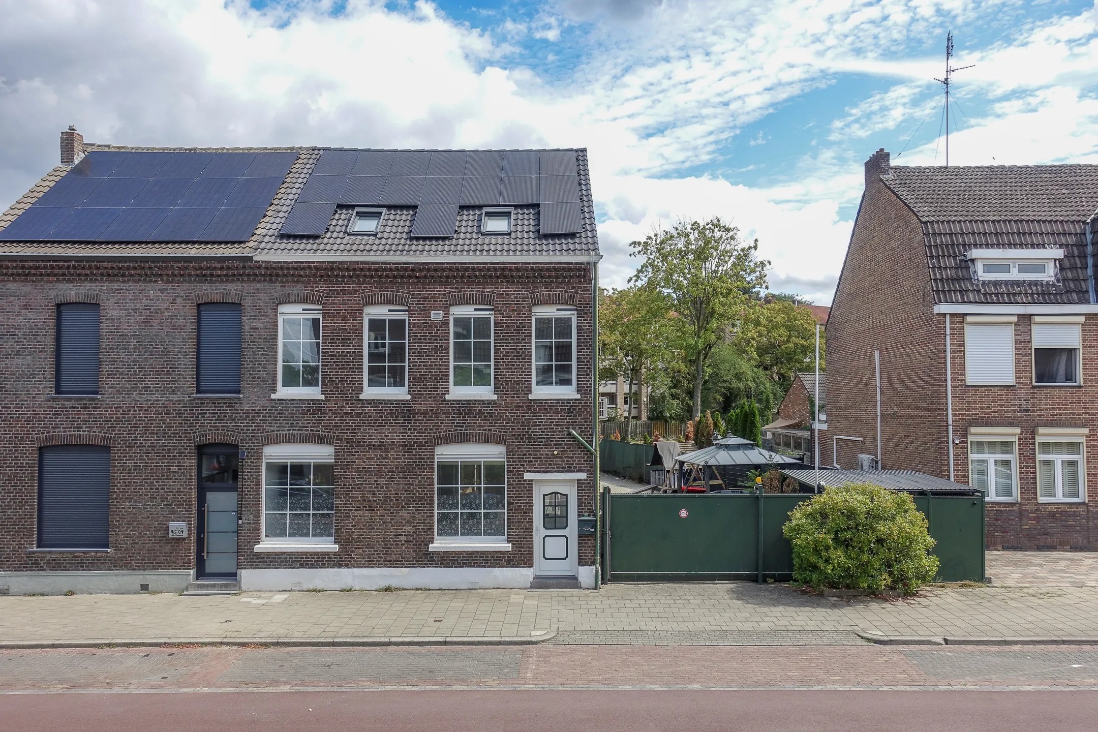 2-onder-1-kapwoning Ganzeweide 140 in Heerlen