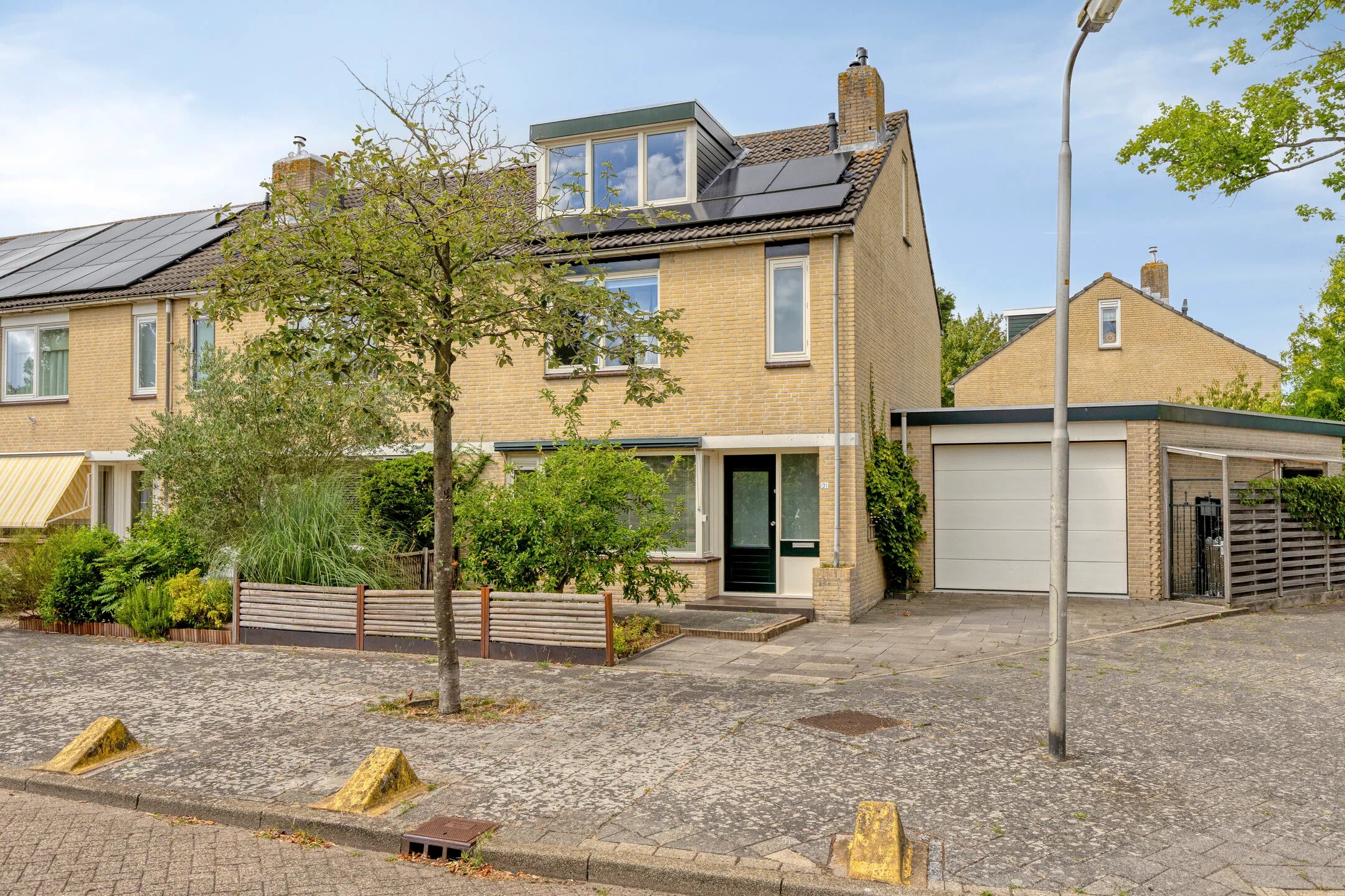 Hoekwoning W. v.d. Brinkstraat 31 in Purmerend