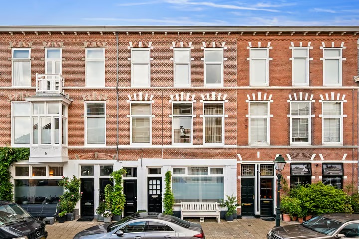 Bovenwoning Renbaanstraat 58 in Den Haag
