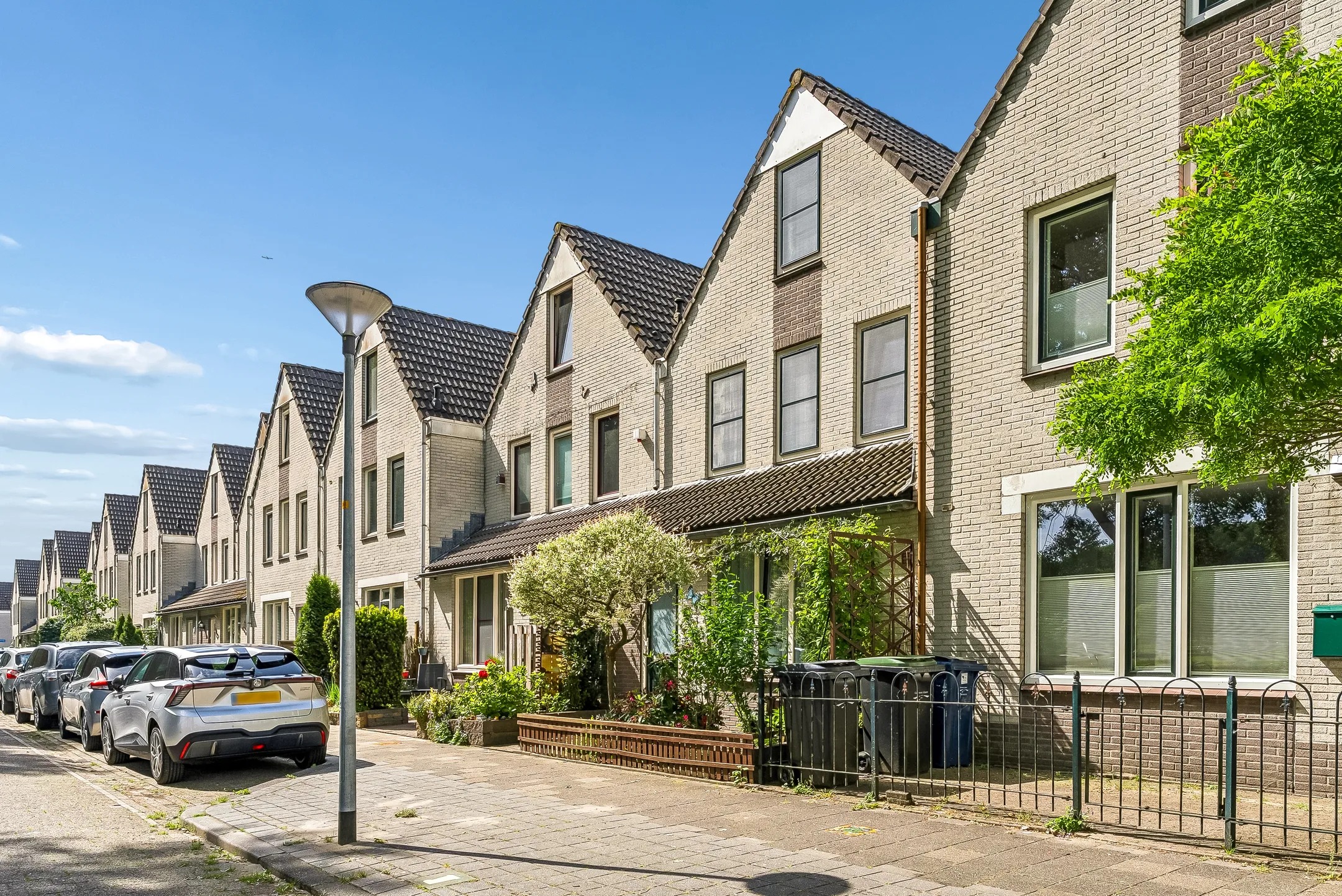Tussenwoning C. van Eesterenplein 88 Almere