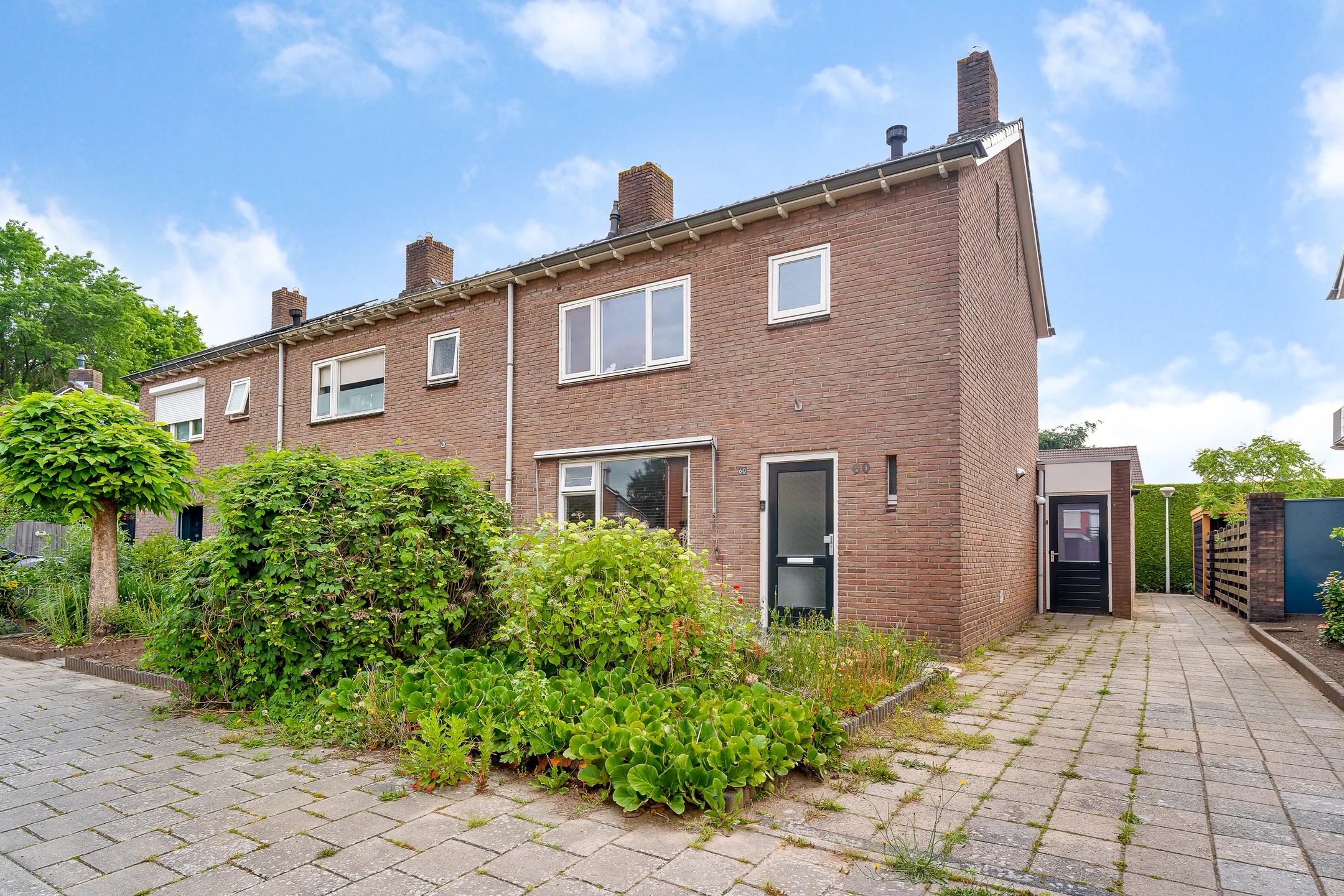 Hoekwoning Marijkelaan 60 in Enter
