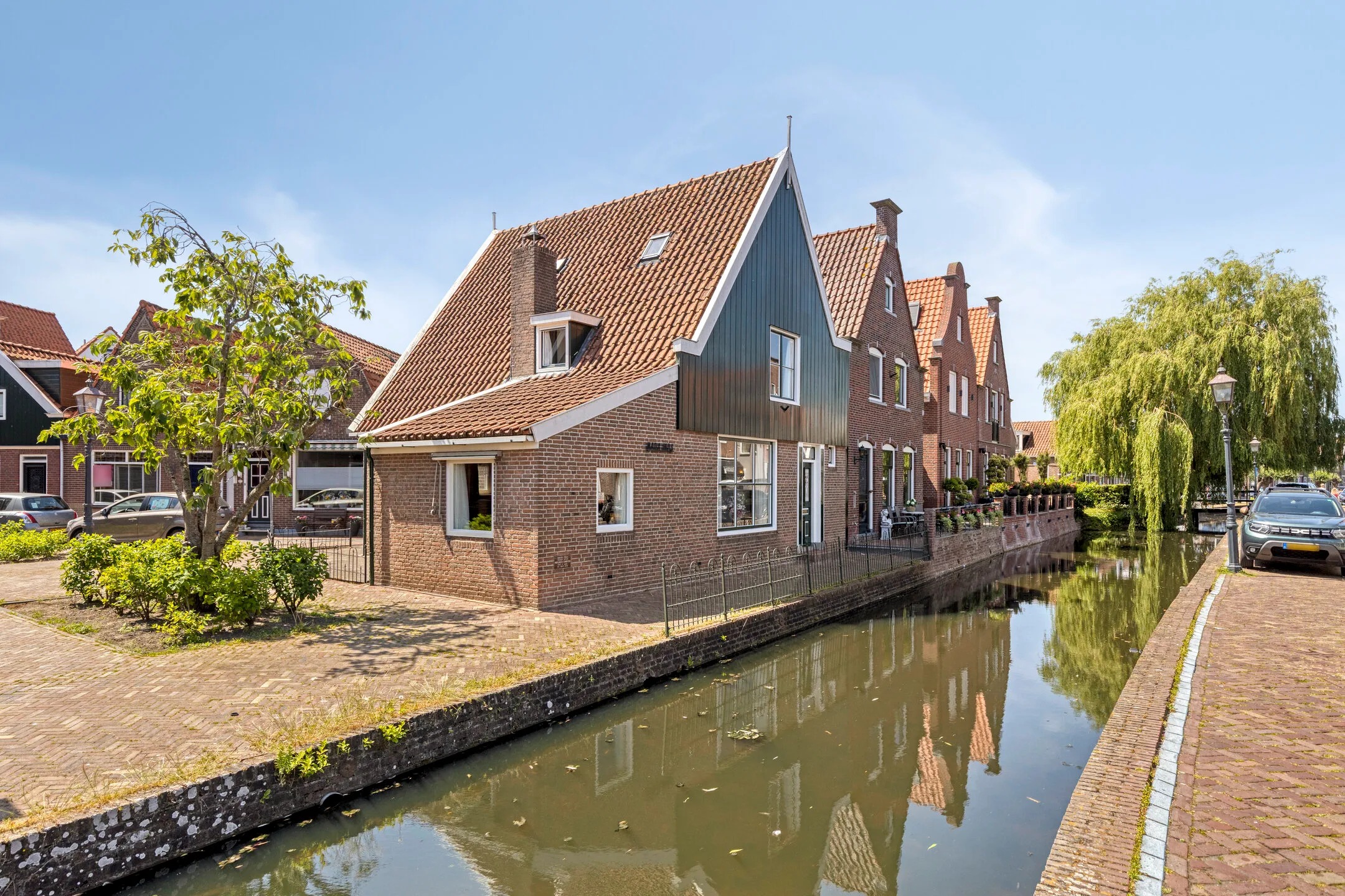 Halfvrijstaande woning Dril 77 in Volendam