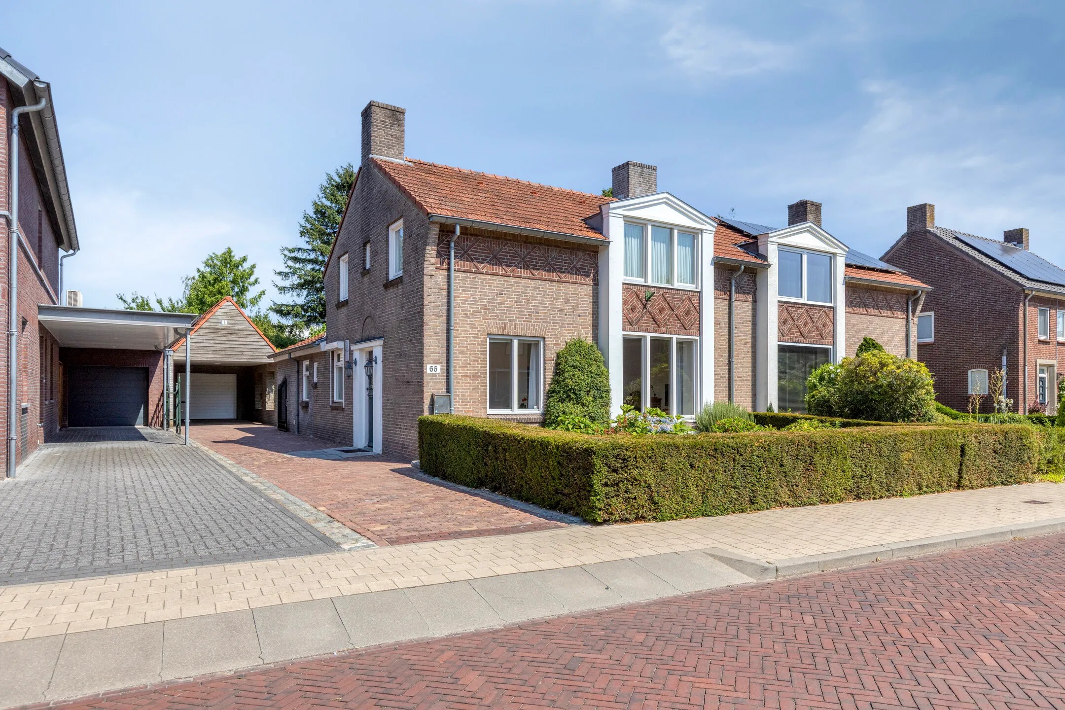 2-onder-1-kapwoning Kleine Broekstraat 66 in Bergeijk