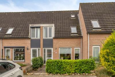 Eengezinswoning, tussenwoning Woert 13 in Haaksbergen