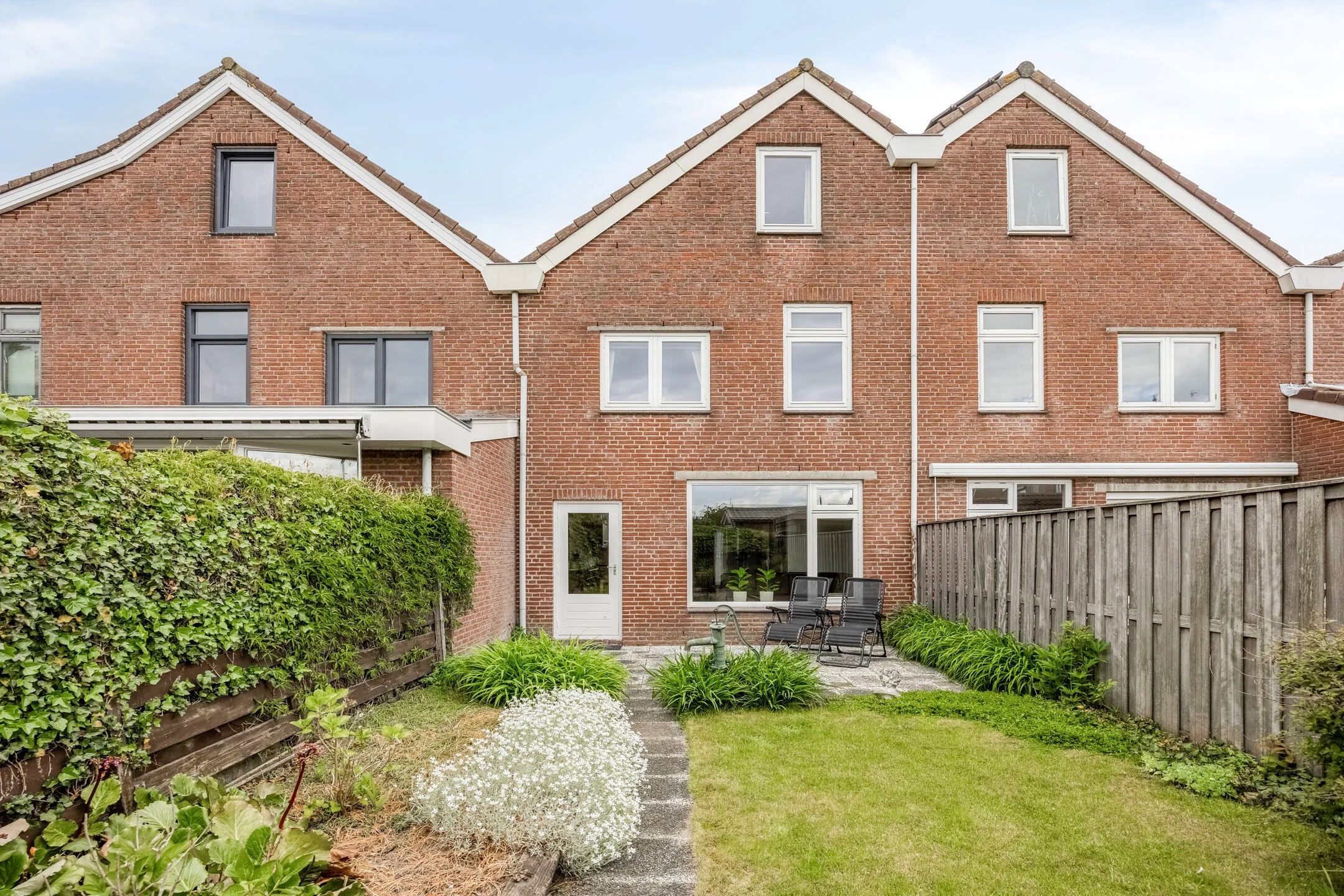 Tussenwoning Rosa Manussingel 97 in Heemskerk