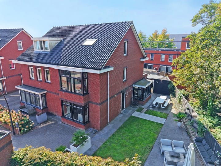Eengezinswoning, 2-onder-1-kapwoning Carolinaberg 9 in Amersfoort