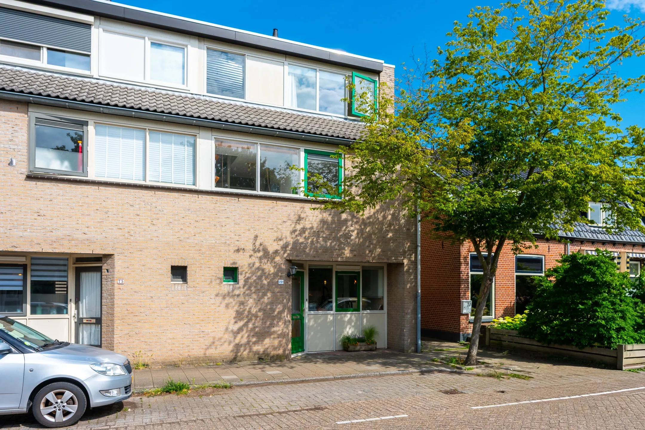 Hoekwoning Van Reenenweg 75 A in Zeist