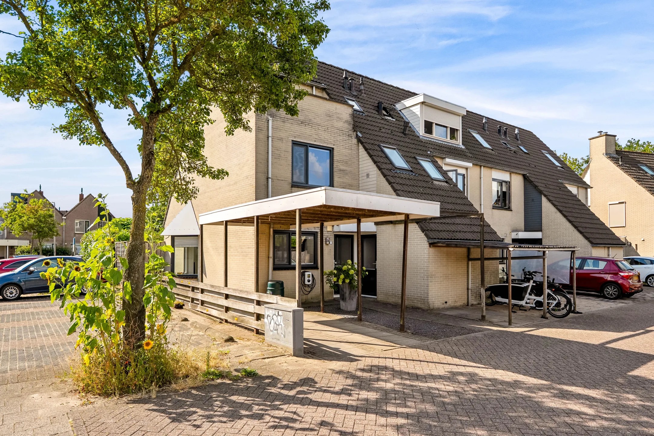 Hoekwoning Van Welveldenmarke 1 in Zwolle