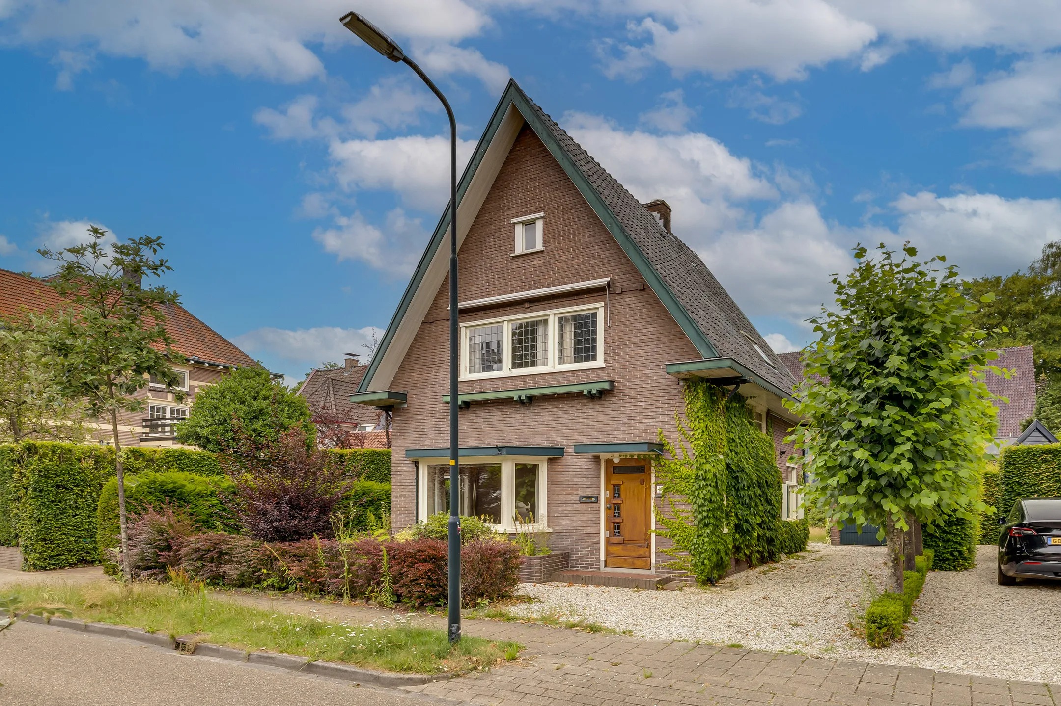 Vrijstaande woning Burg. Tutein Noltheniuslaan 1 A in Apeldoorn