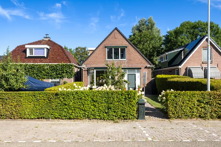 Vrijstaande woning Dokkumer Straatweg 3 in Burdaard