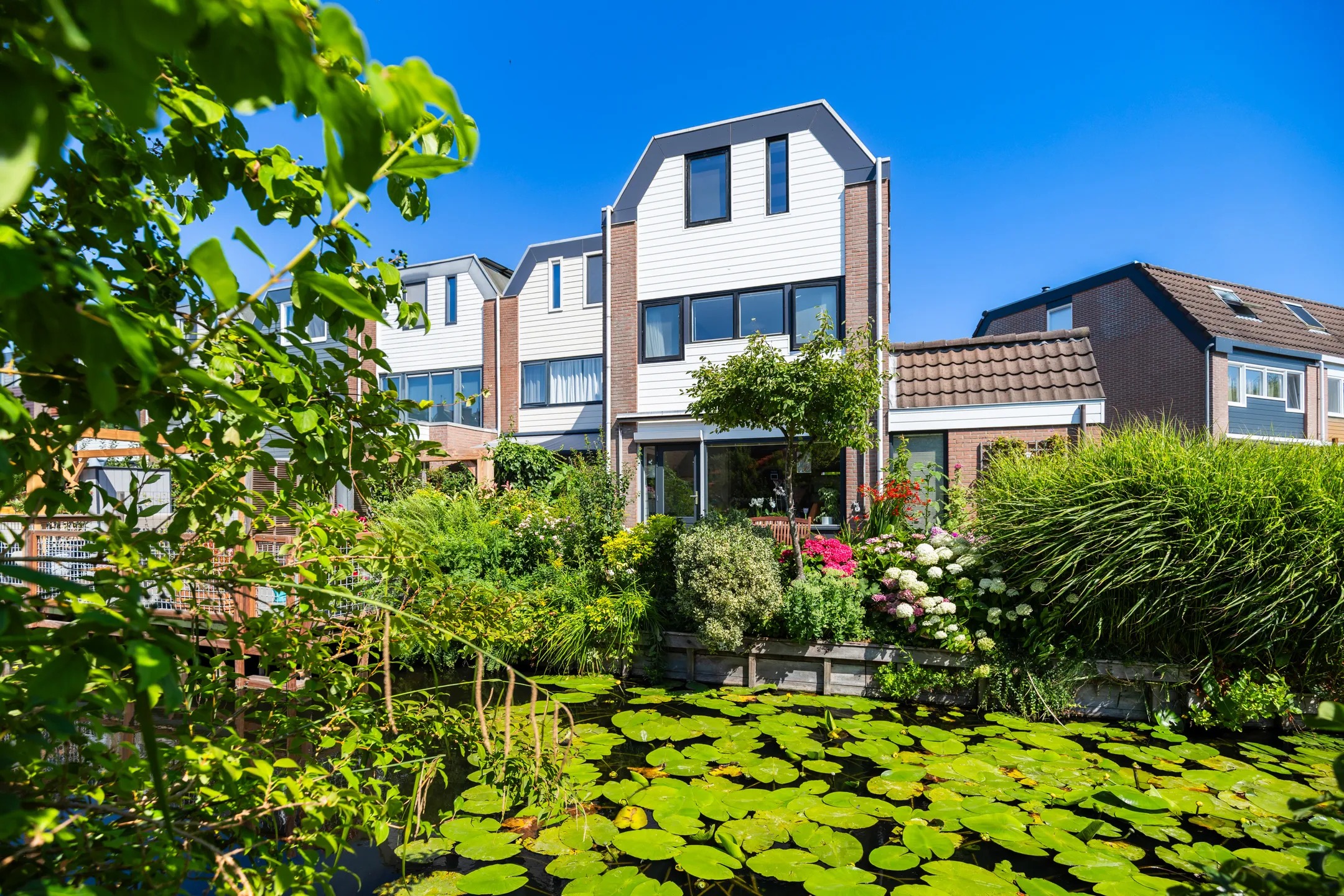 Hoekwoning Jan van Riebeecklaan 35 in Gouda