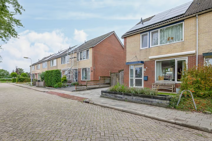 Hoekwoning Houtrib 36 in Lemmer