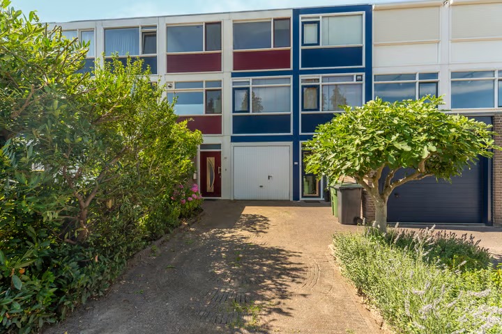 Tussenwoning (split-level woning) Populierenhoek 24 in Zevenaar