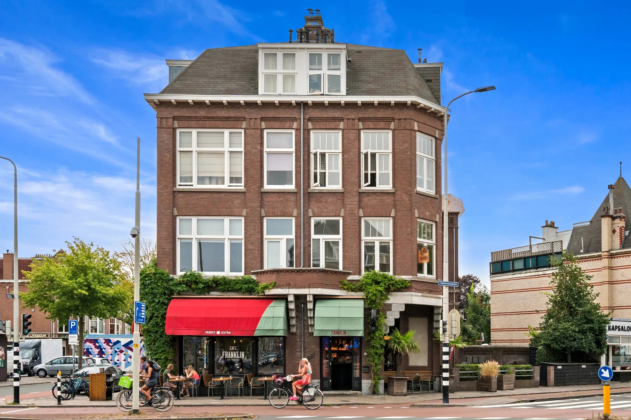 Bovenwoning Valkenbosplein 23 B in Den Haag
