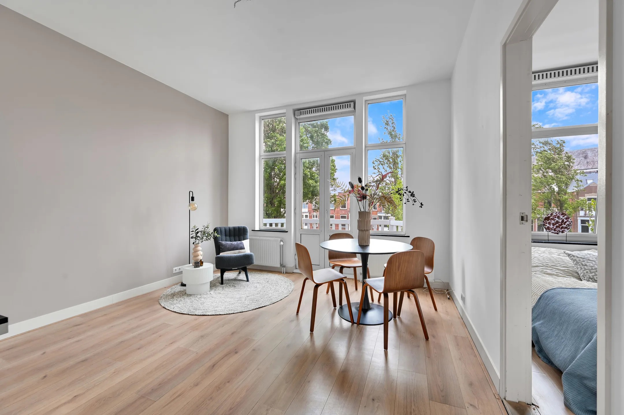 Bovenwoning Weteringkade 74 B in Den Haag