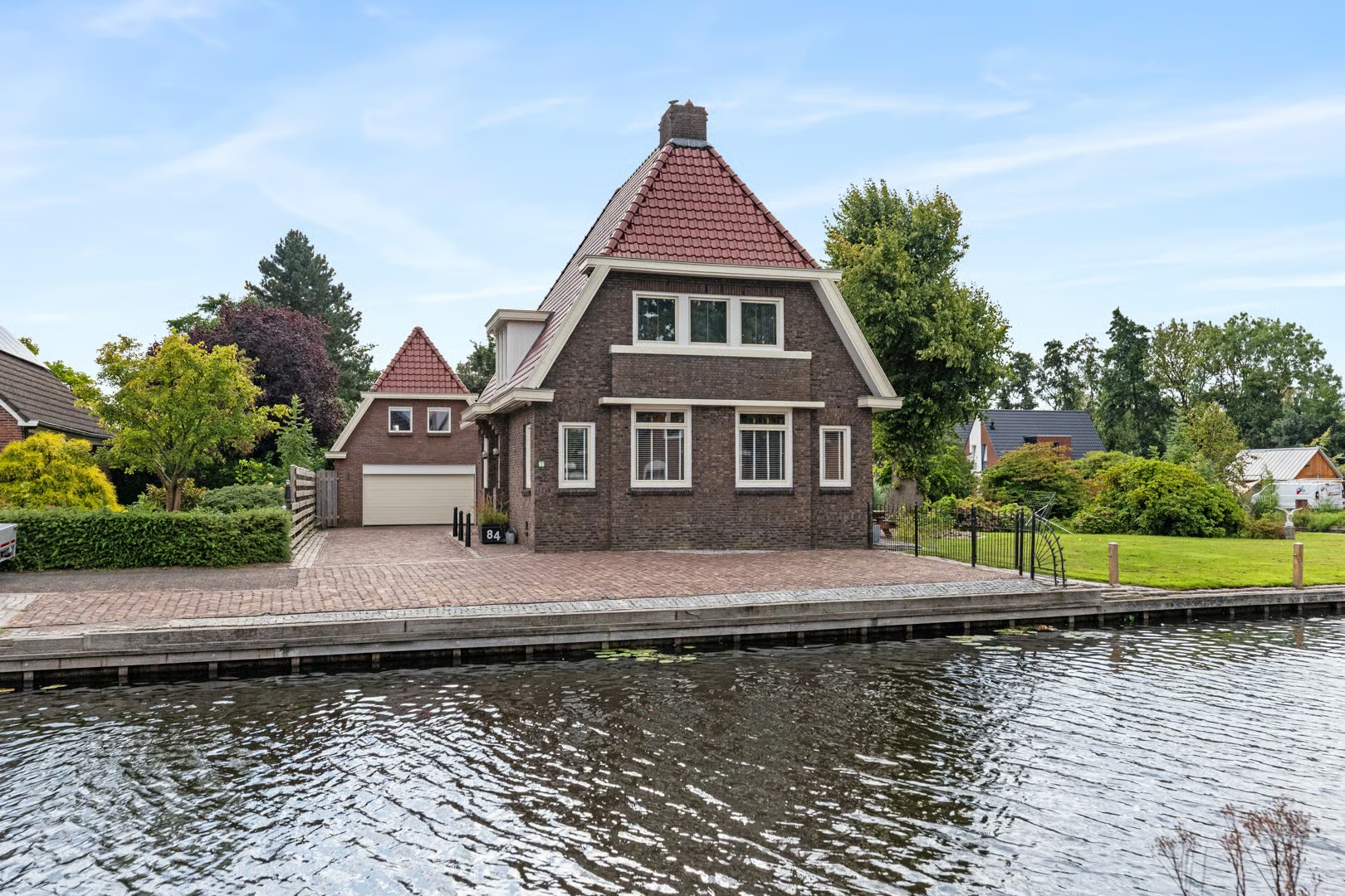 Vrijstaande woning Nijverheidskade 84 Wildervank
