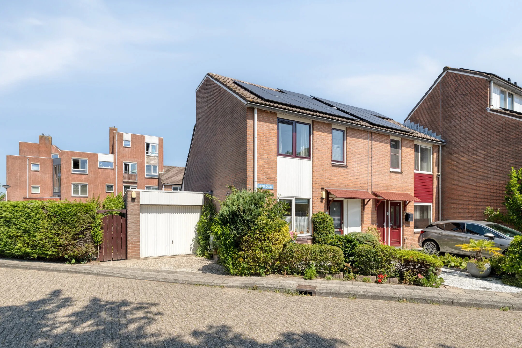Hoekwoning Morelgaard 1 in Spijkenisse