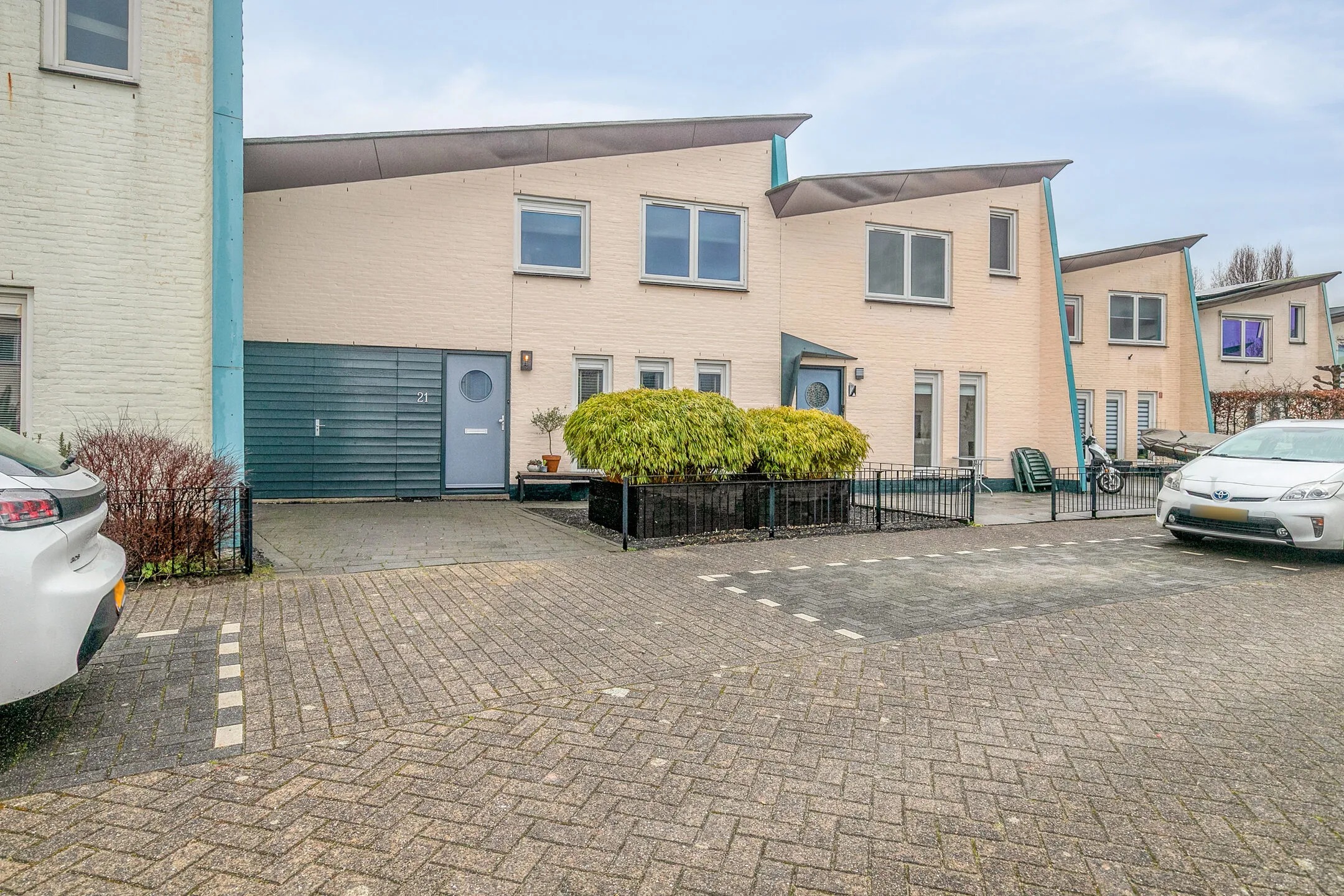 Tussenwoning Smaragdhof 21 in Almere