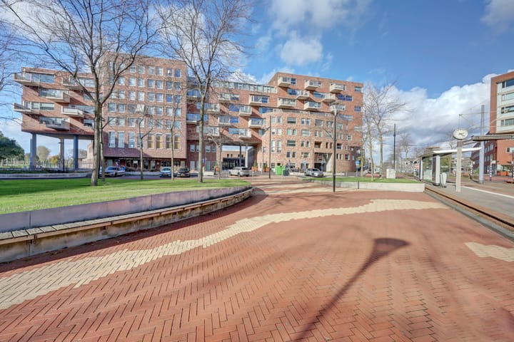 Galerijflat Middeldijkerplein 40 in Barendrecht