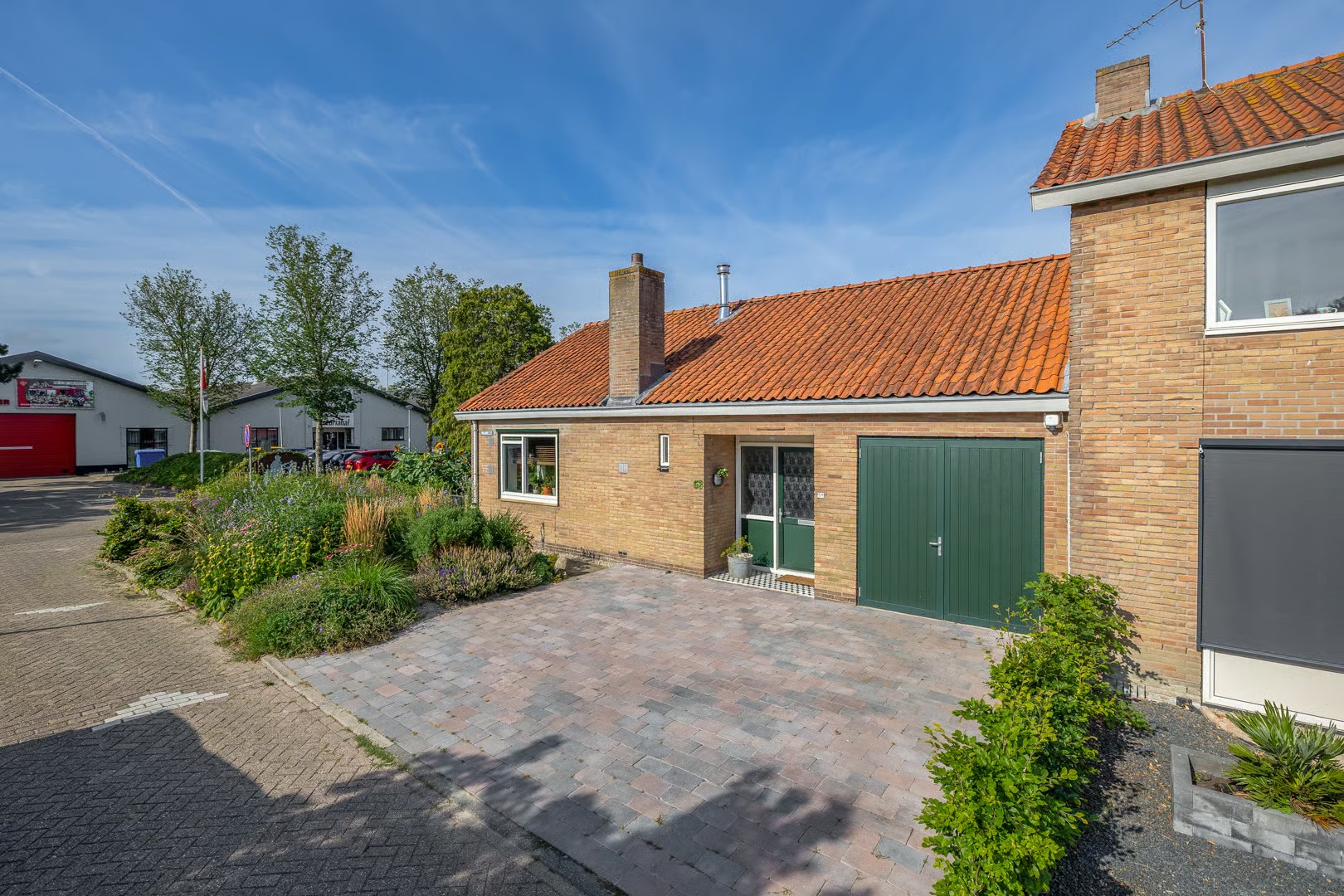 Hoekwoning Maannezee 58 in Dirksland