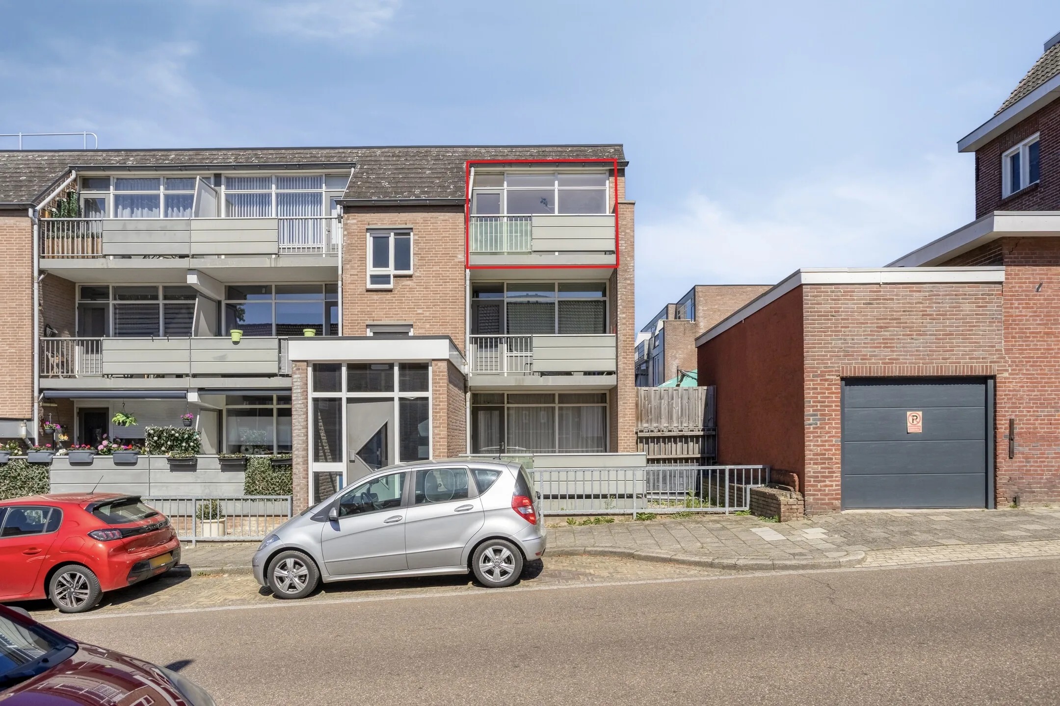 Portiekflat Lokerstraat 11 B in Heerlen