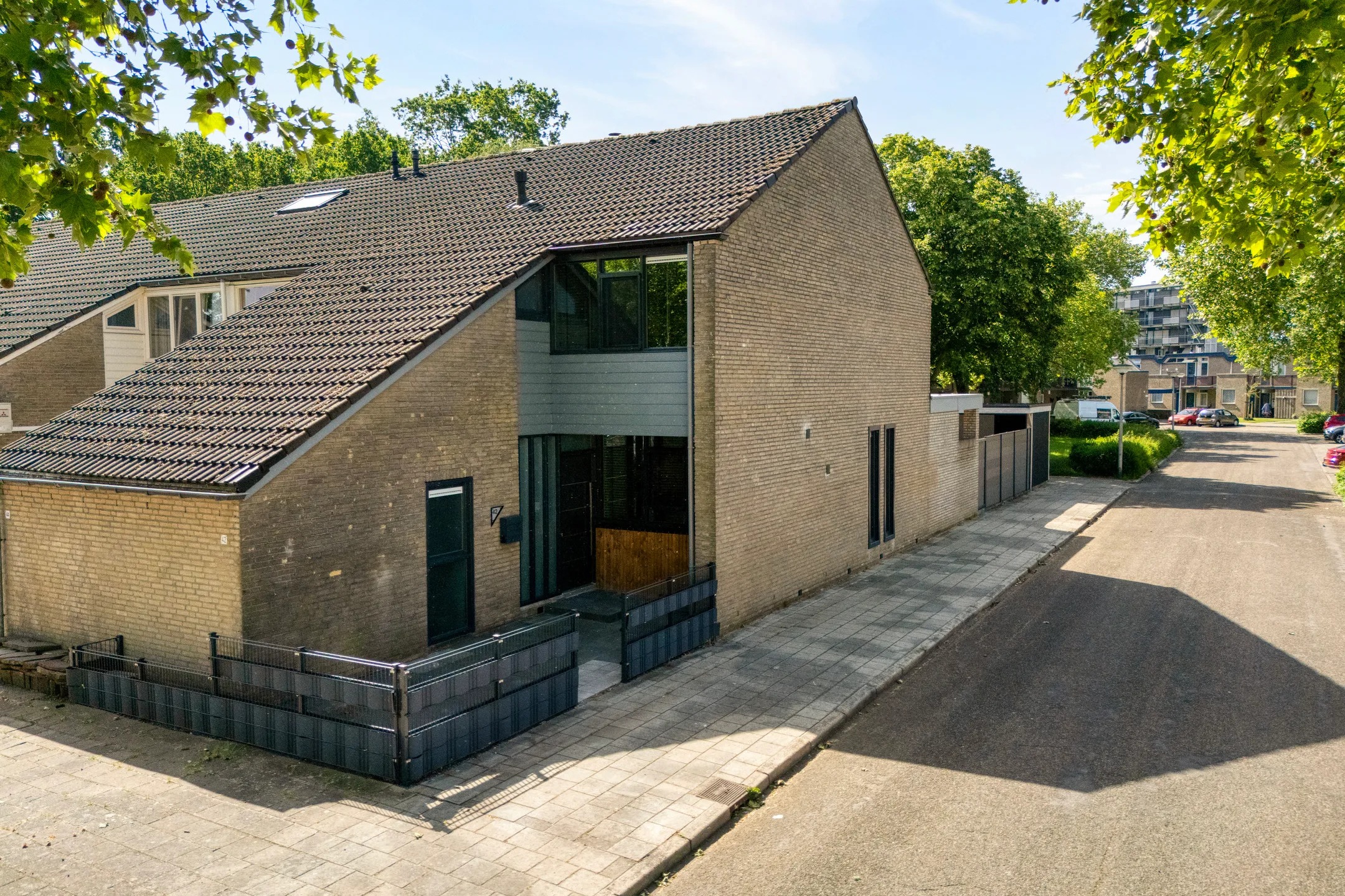 Hoekwoning De Haere 42 in Almelo