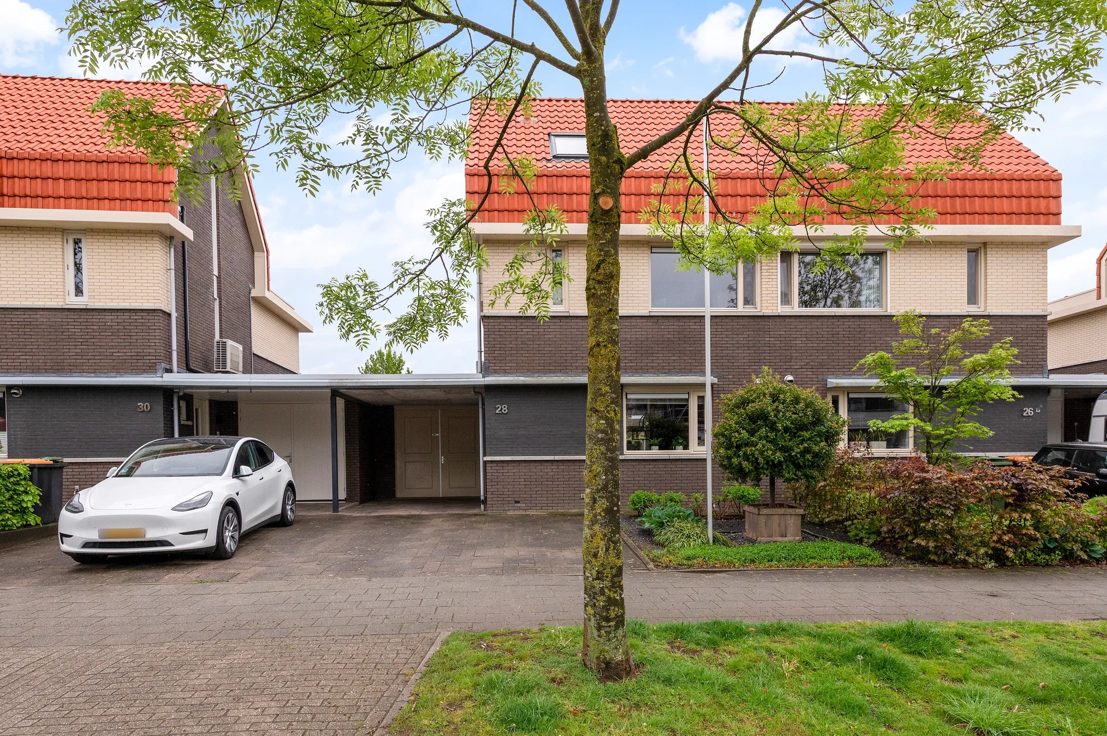 Geschakelde 2-onder-1-kapwoning Duizendpoot 28 in Hengelo