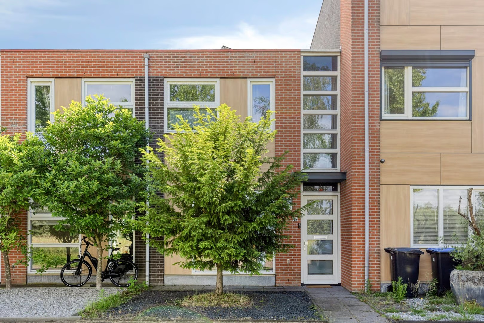 Tussenwoning Regenboogven 35 in Veldhoven