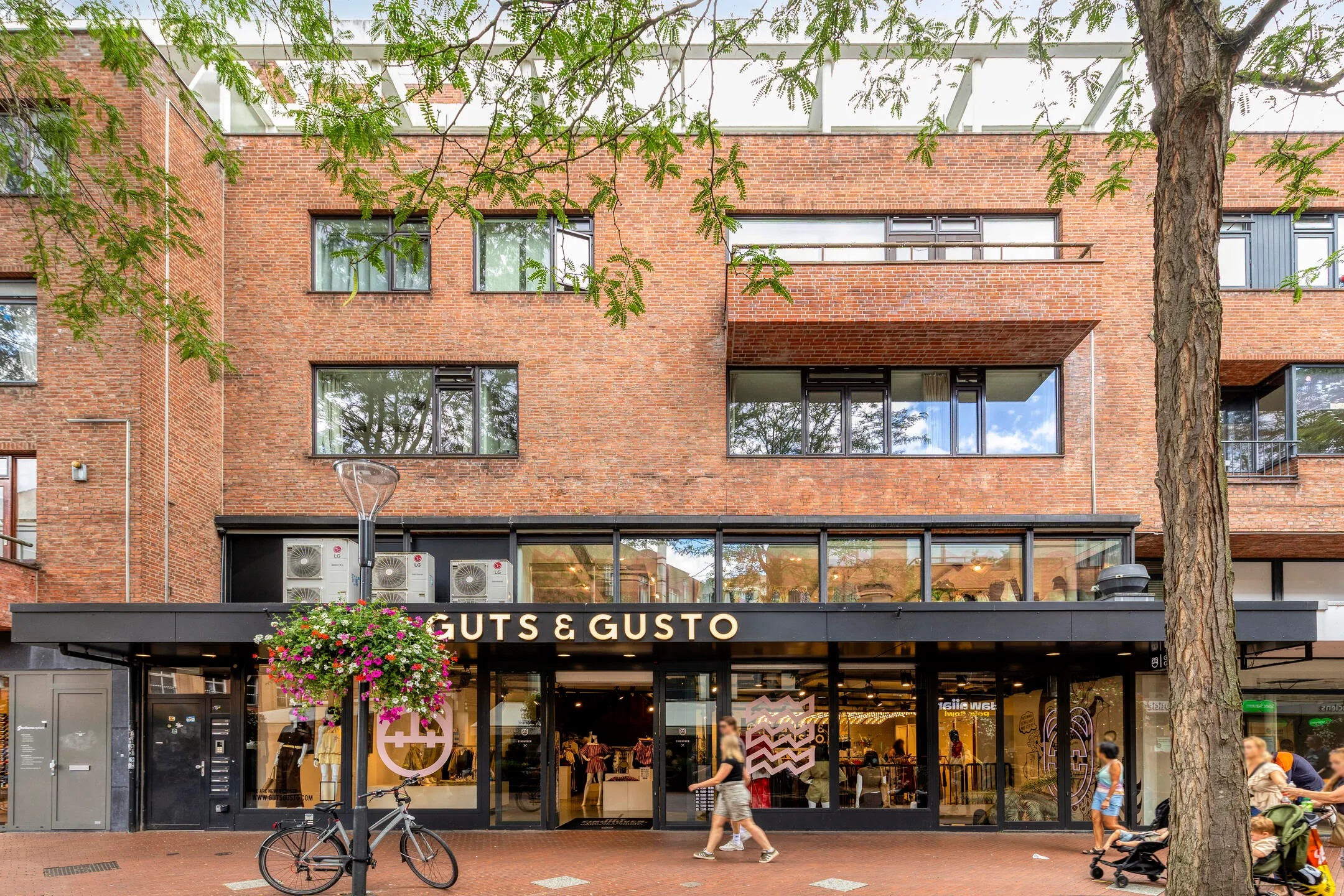 Portiekflat Hermanus Boexstraat 42 A in Eindhoven