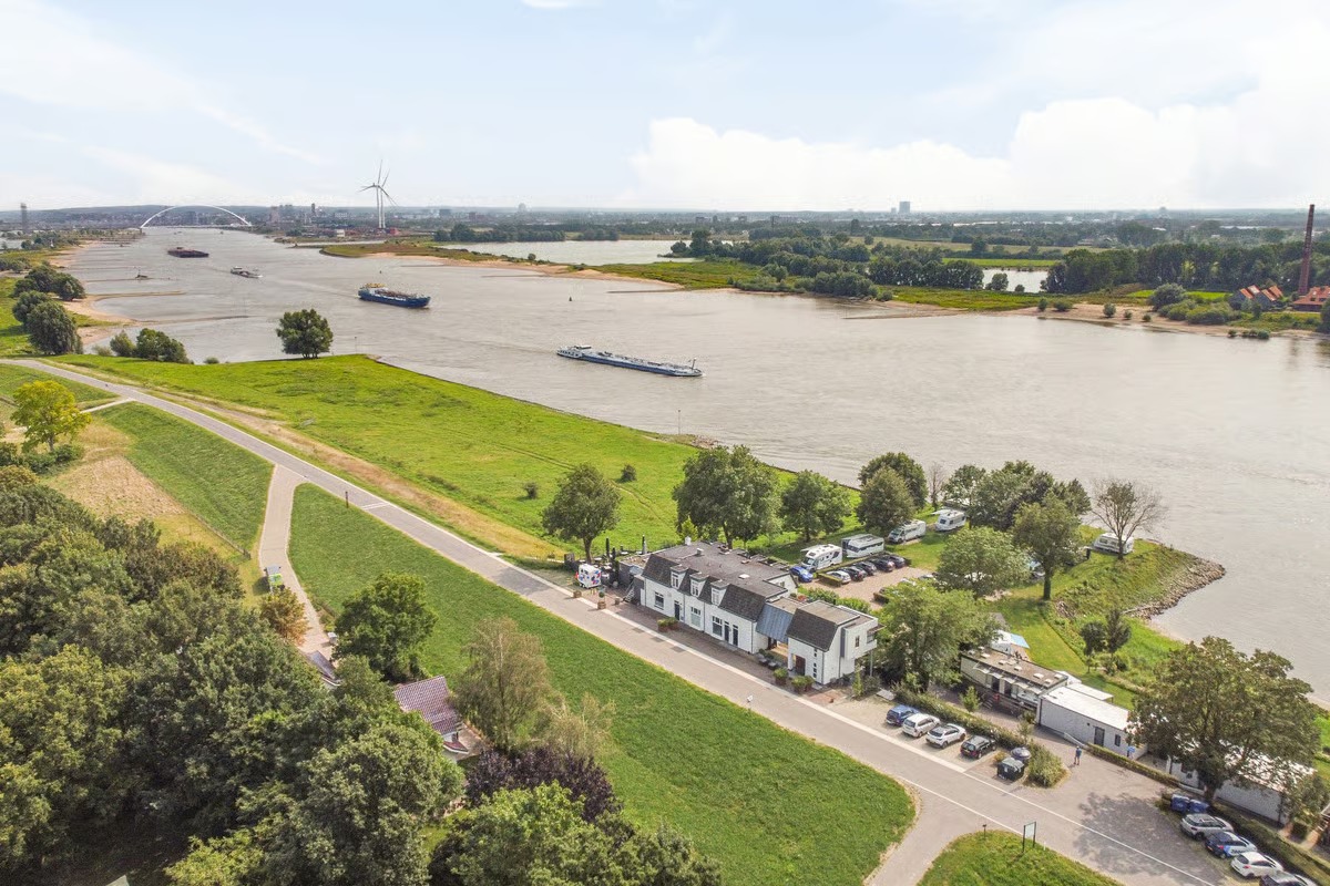Penthouse Waaldijk 39 c in Oosterhout