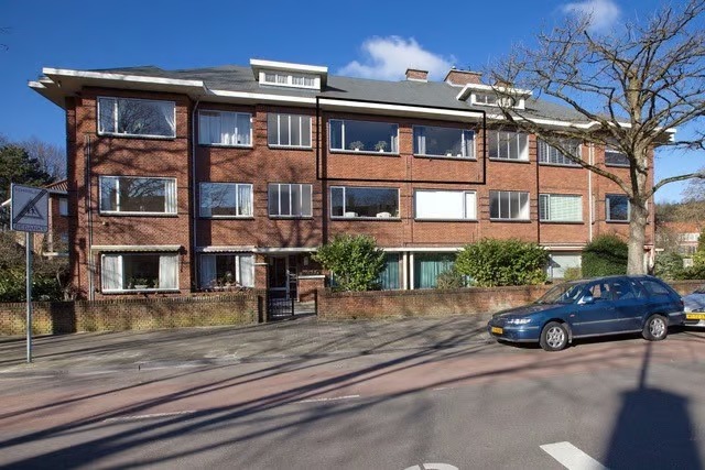 Portiekflat Oostduinlaan 72 Den Haag