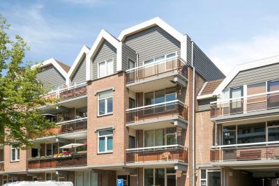 Portiekflat Middellaan 356 in Breda