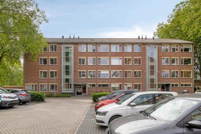 Portiekflat Havezatelaan 161 in Deventer