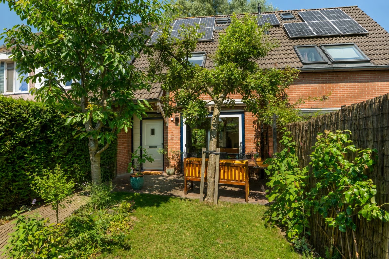 Tussenwoning Goudenregenstraat 70 in Lent