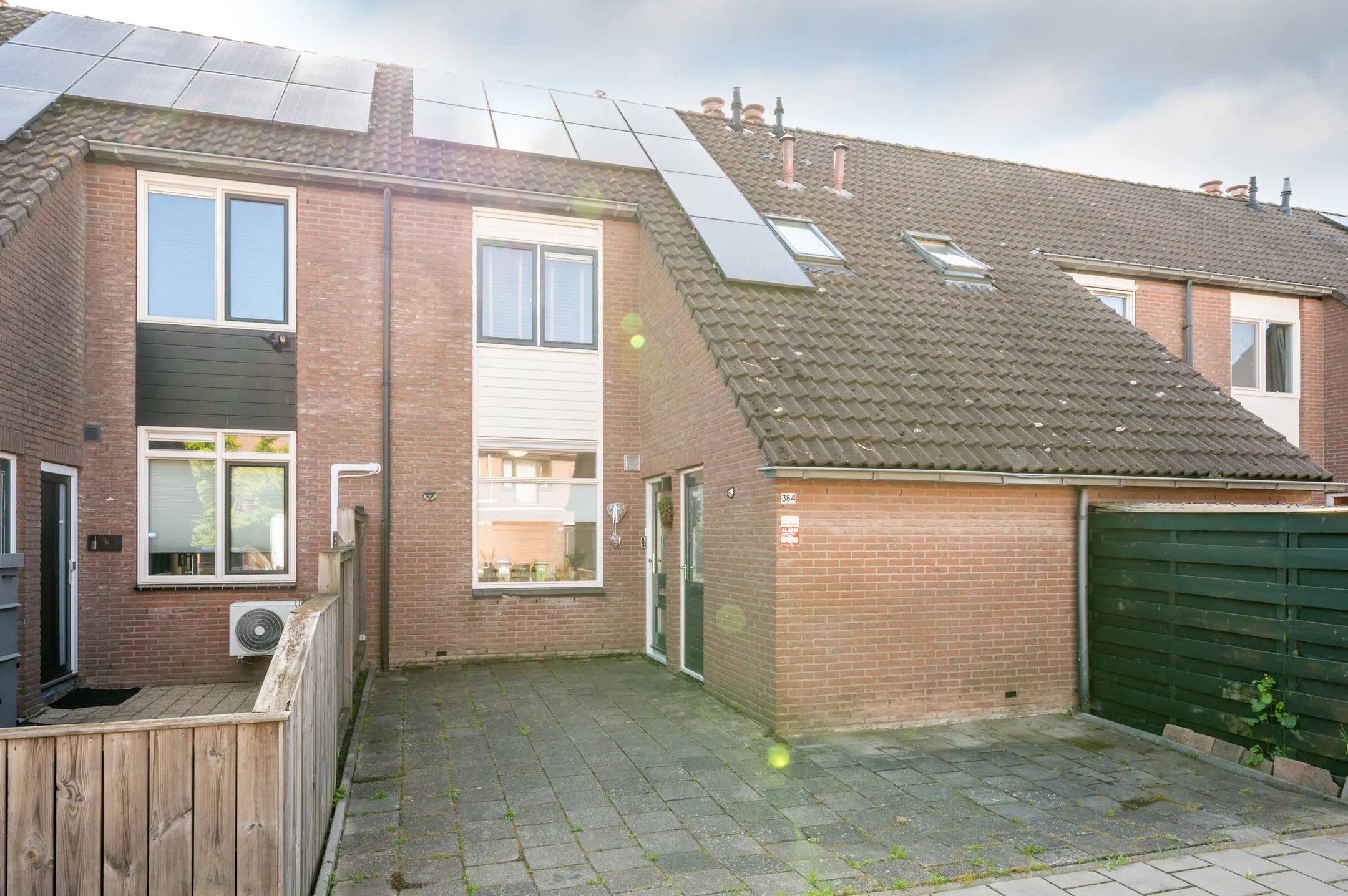Tussenwoning Ringdijk 384 in Lelystad