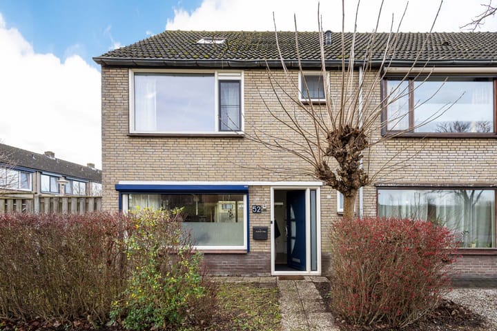 Hoekwoning Laureijnestraat 52 in Philippine