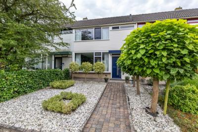 Eengezinswoning, tussenwoning Zigzagoven 79 in Delfzijl