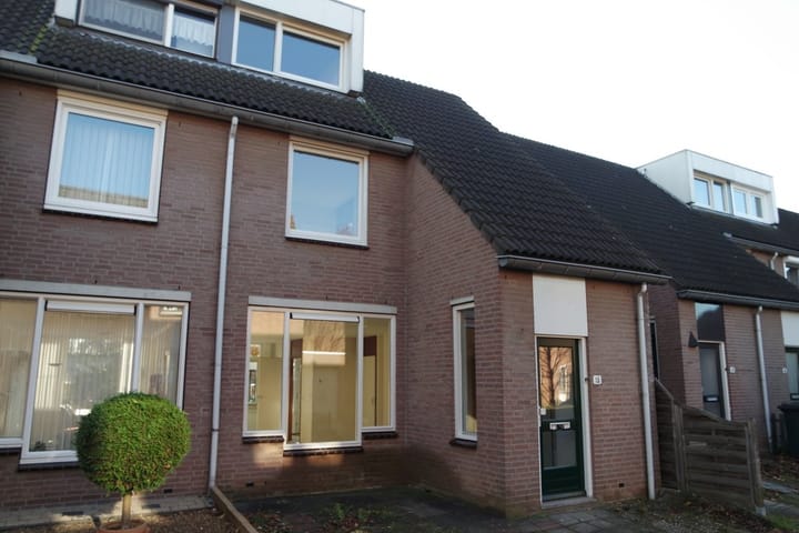 Eengezinswoning, tussenwoning Koraalerf 15 Heerlen