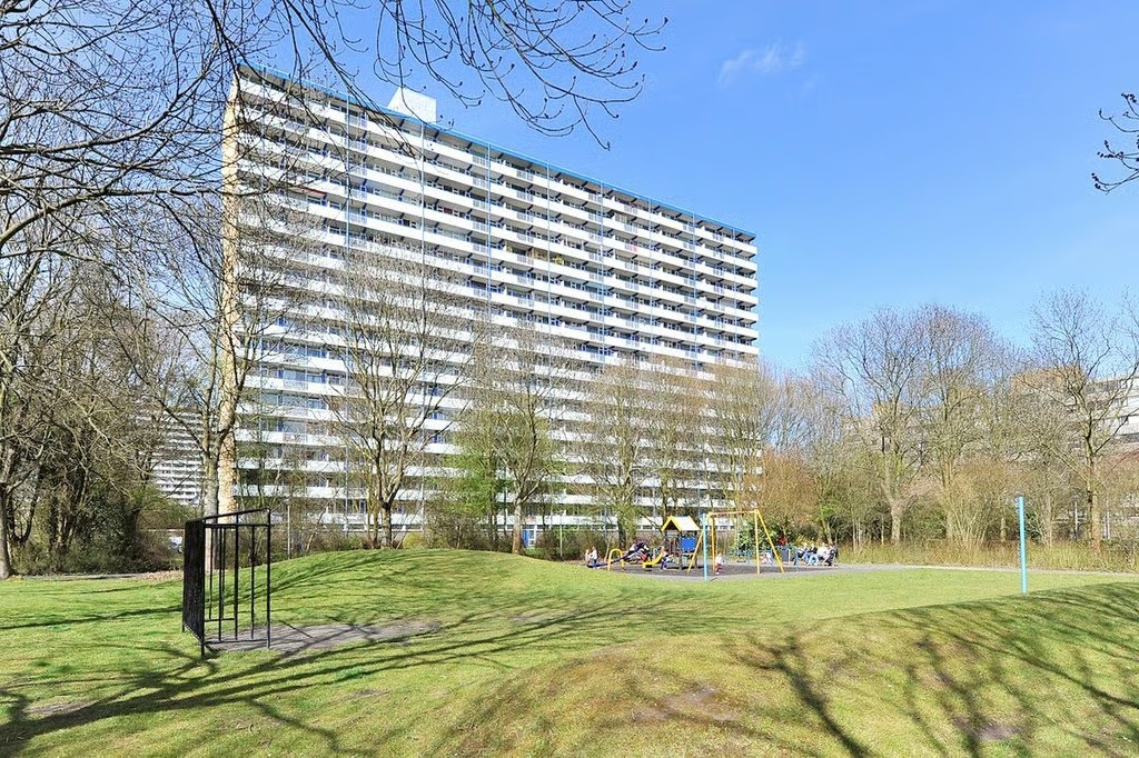 Galerijflat Menno ter Braaklaan 259 in Delft