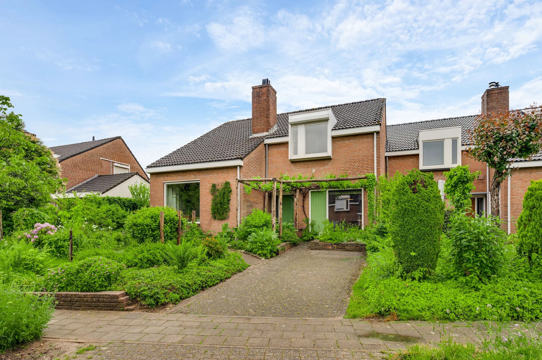 Verspringend Oranjeplein 9 Bunde