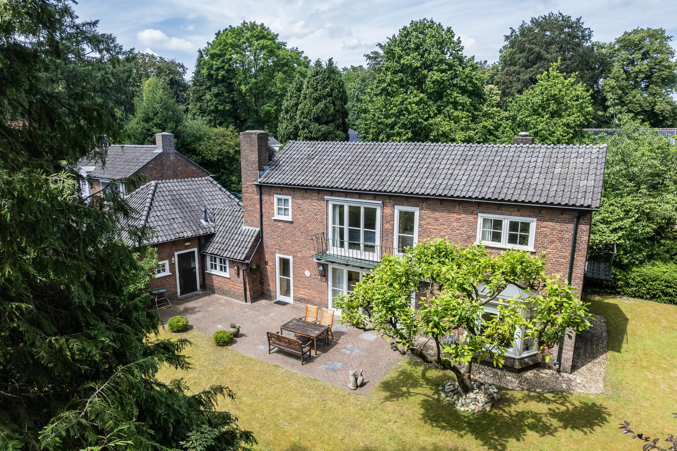 Vrijstaande woning A. van Oudenallenstraat 2 in Oosterbeek